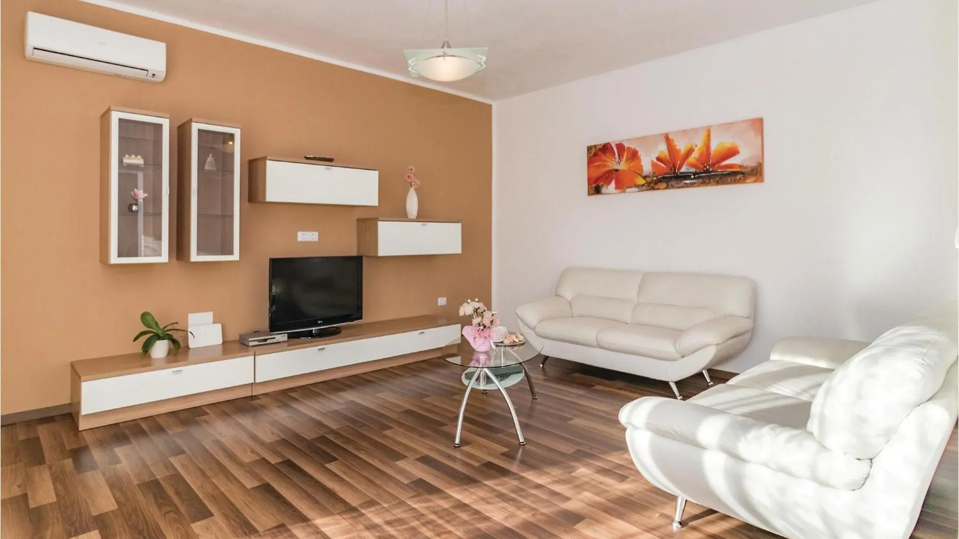 Stunning Home In Pula With Wifi Croazia